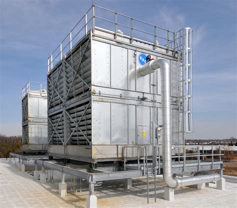 Series 3000 Cooling Tower 